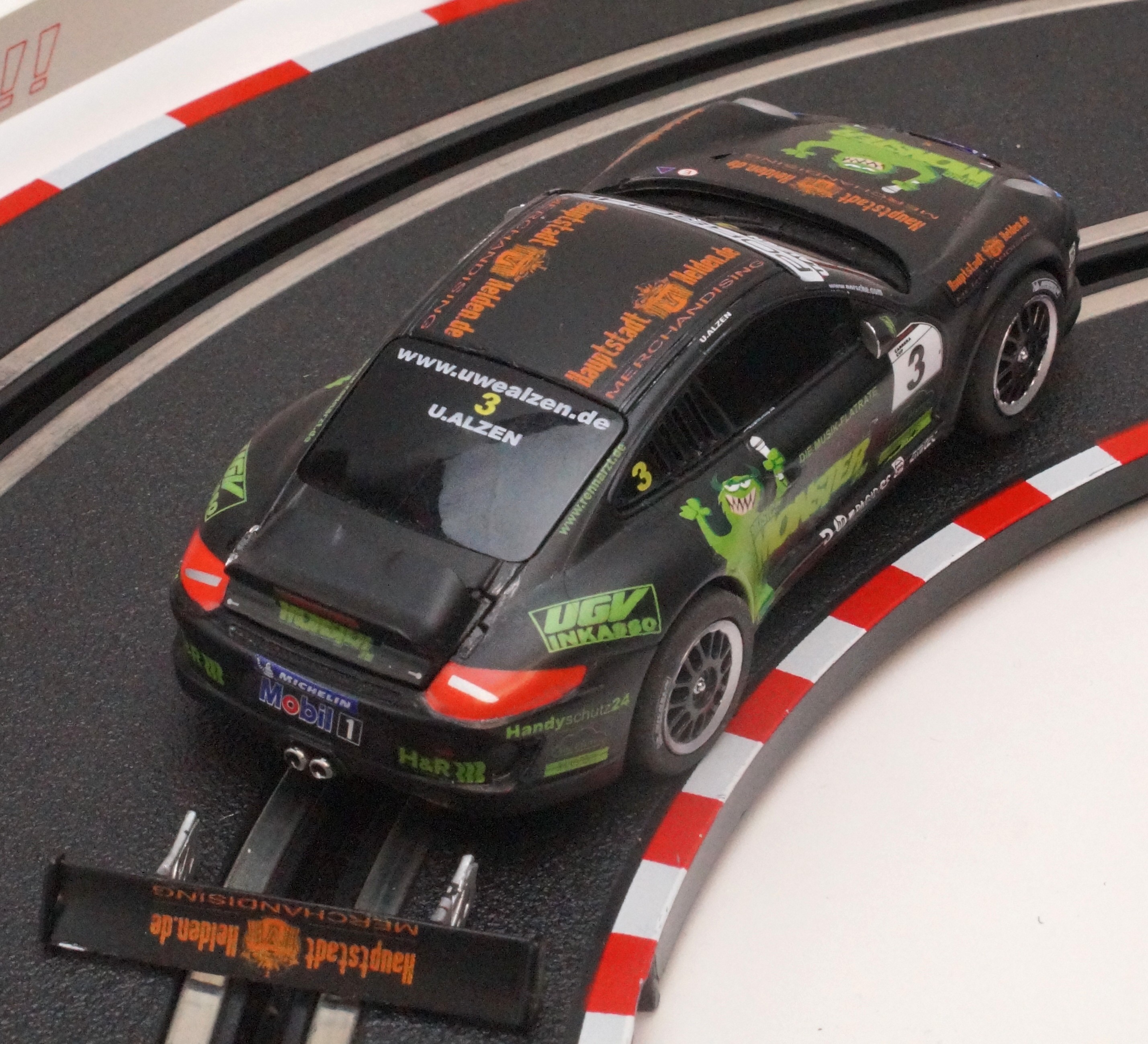 Porsche GT3 Cup "Monster FM Alzen No.3" Porsche GT3 Cup "Monster FM Alzen No.3"