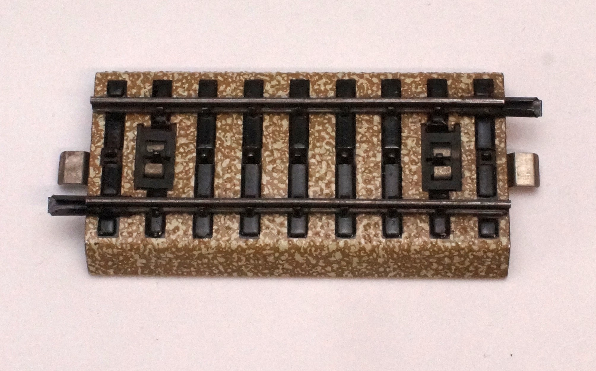 Märklin H0 5129 M-Gleis Ausgleichsstück gerade 70mm Märklin H0 5129 M-Gleis Ausgleichsstück gerade 70mm