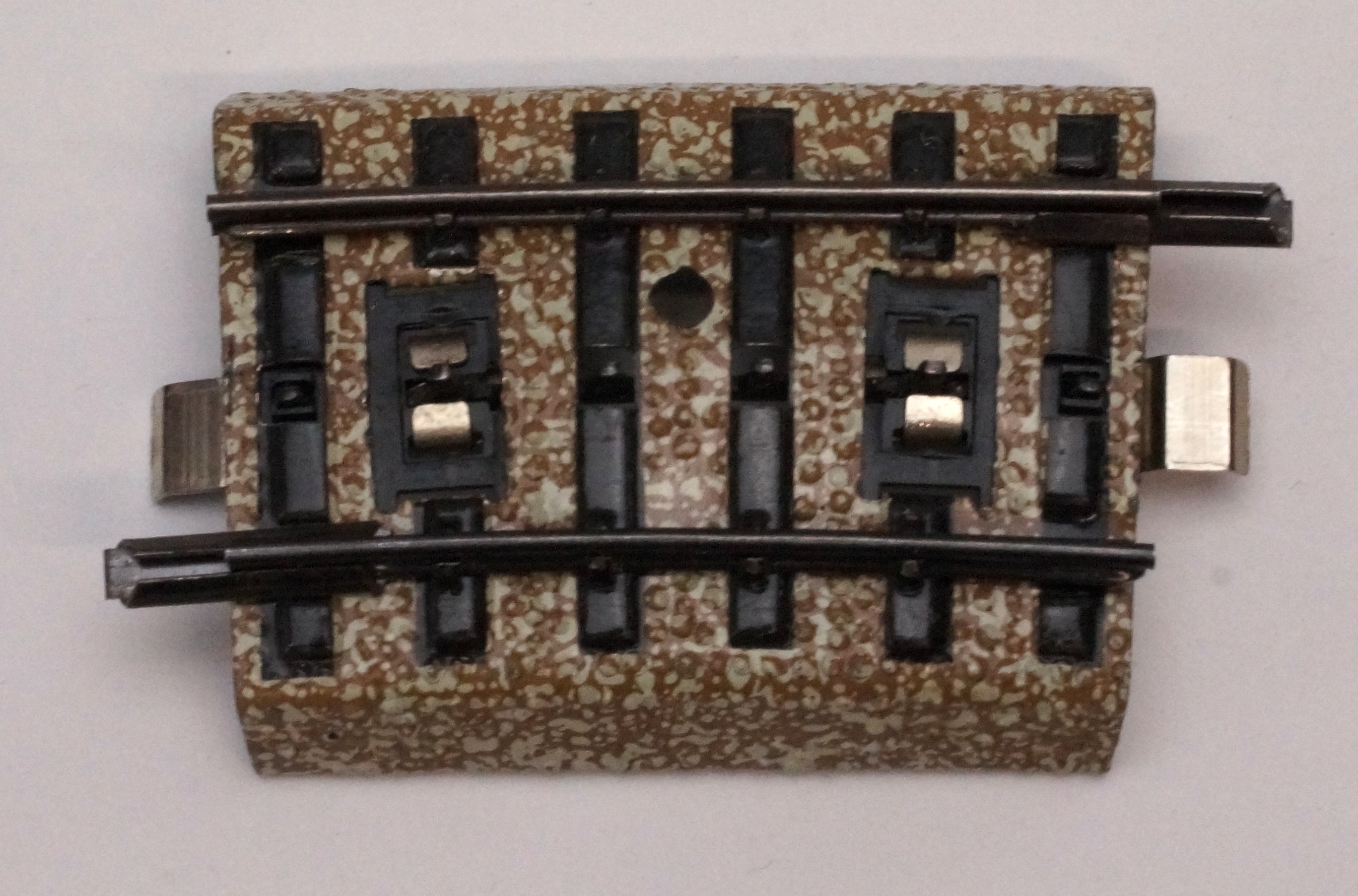 Märklin H0 5102 M-Gleis R1 Gebogenes Gleis R=360mm 1/4=7,5' Märklin H0 5102 M-Gleis R1 Gebogenes Gleis R=360mm 1/4=7,5'